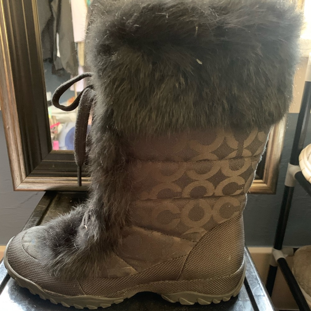 Coach Fluffy Winter Boots - Picture 2 of 4